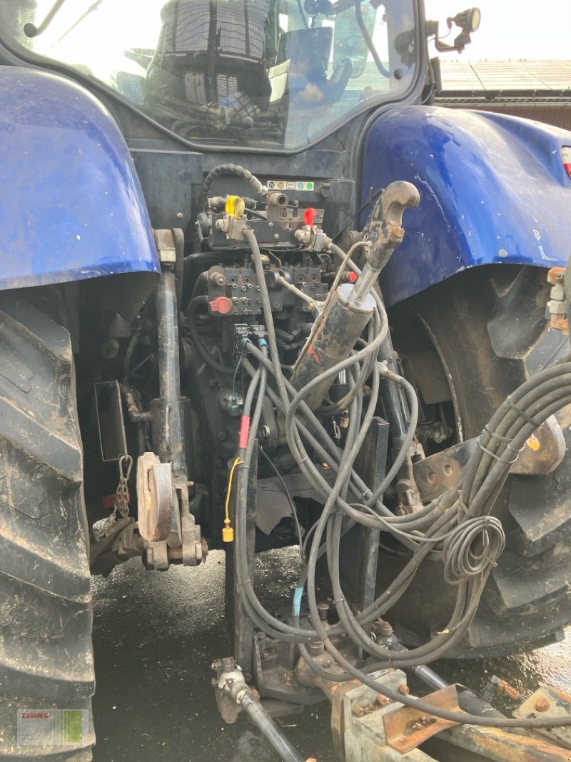 Traktor des Typs New Holland T7.270 BluePower, Gebrauchtmaschine in Risum-Lindholm (Bild 4)