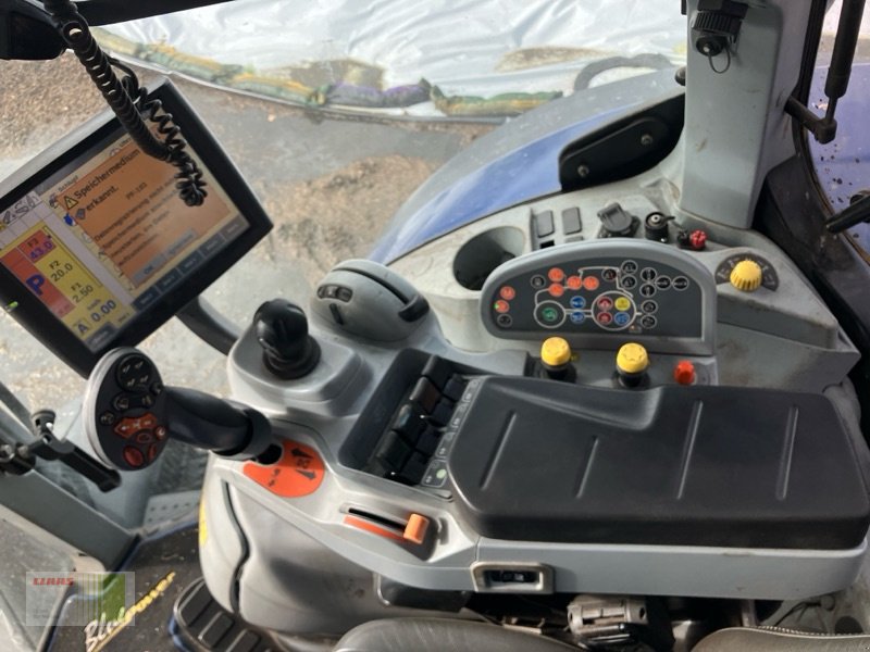 Traktor des Typs New Holland T7.270 BluePower, Gebrauchtmaschine in Risum-Lindholm (Bild 11)