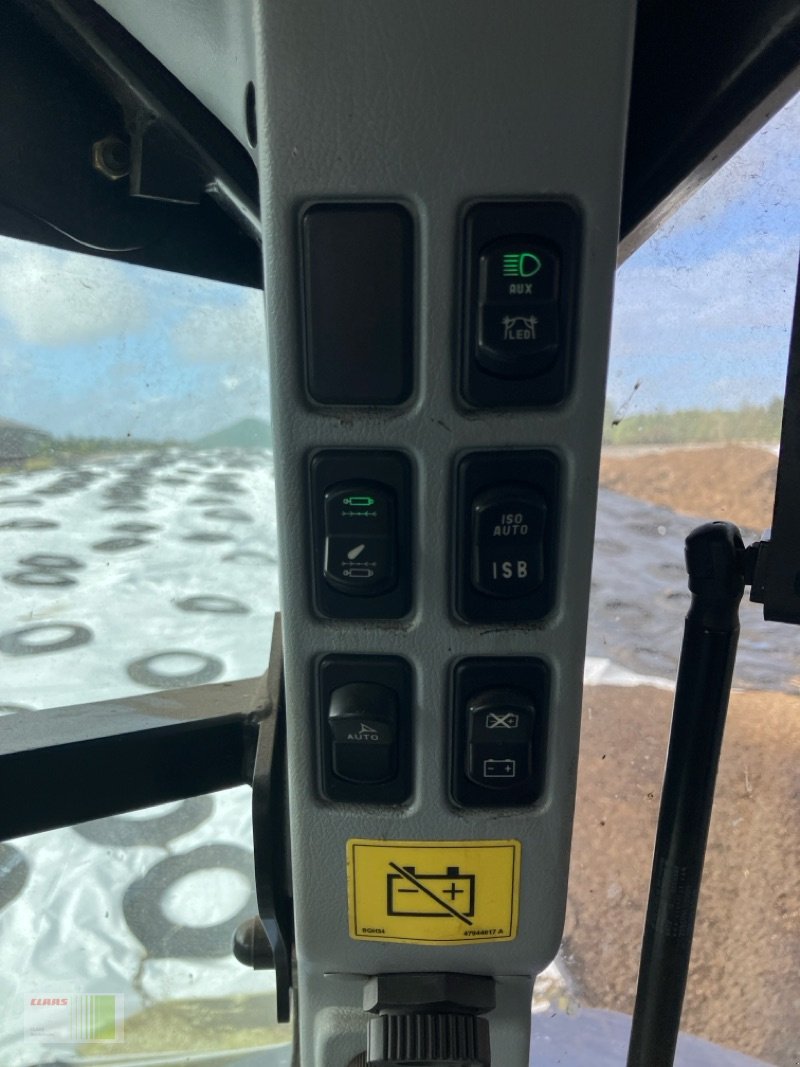 Traktor des Typs New Holland T7.270 BluePower, Gebrauchtmaschine in Risum-Lindholm (Bild 13)