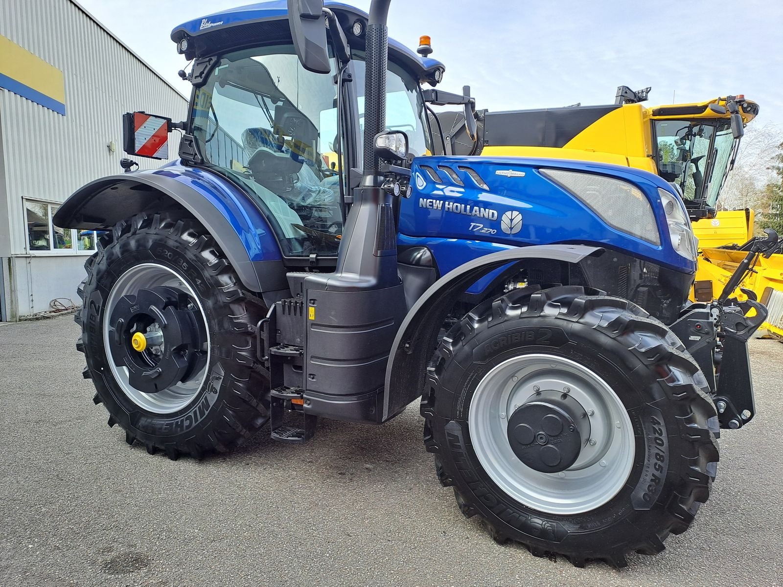 Traktor typu New Holland T7.270 PLM Auto Command, Neumaschine v Burgkirchen (Obrázek 4)