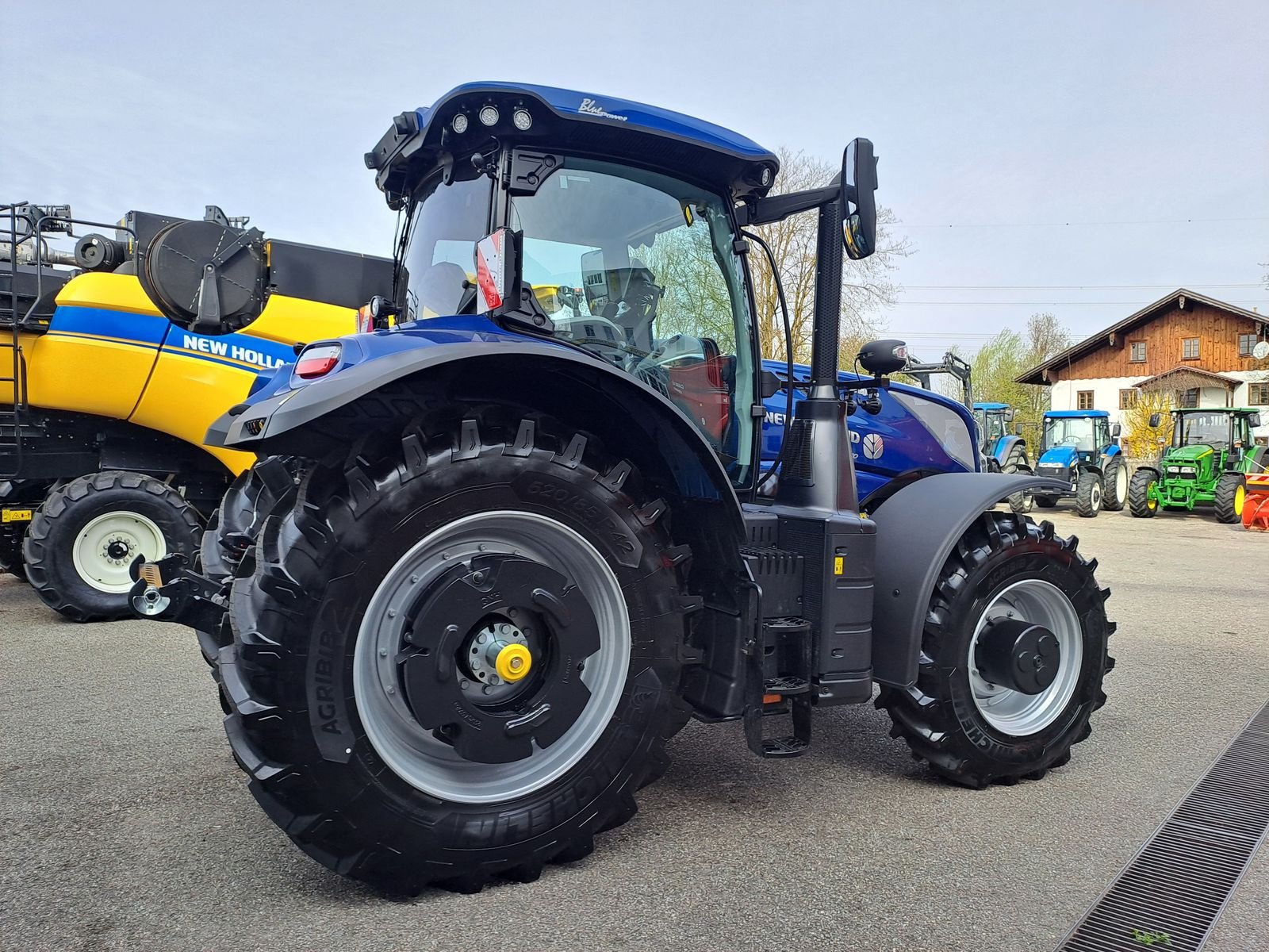Traktor typu New Holland T7.270 PLM Auto Command, Neumaschine v Burgkirchen (Obrázek 7)
