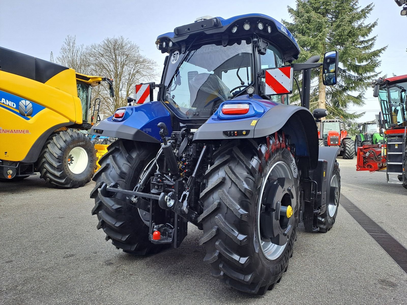 Traktor typu New Holland T7.270 PLM Auto Command, Neumaschine v Burgkirchen (Obrázek 8)