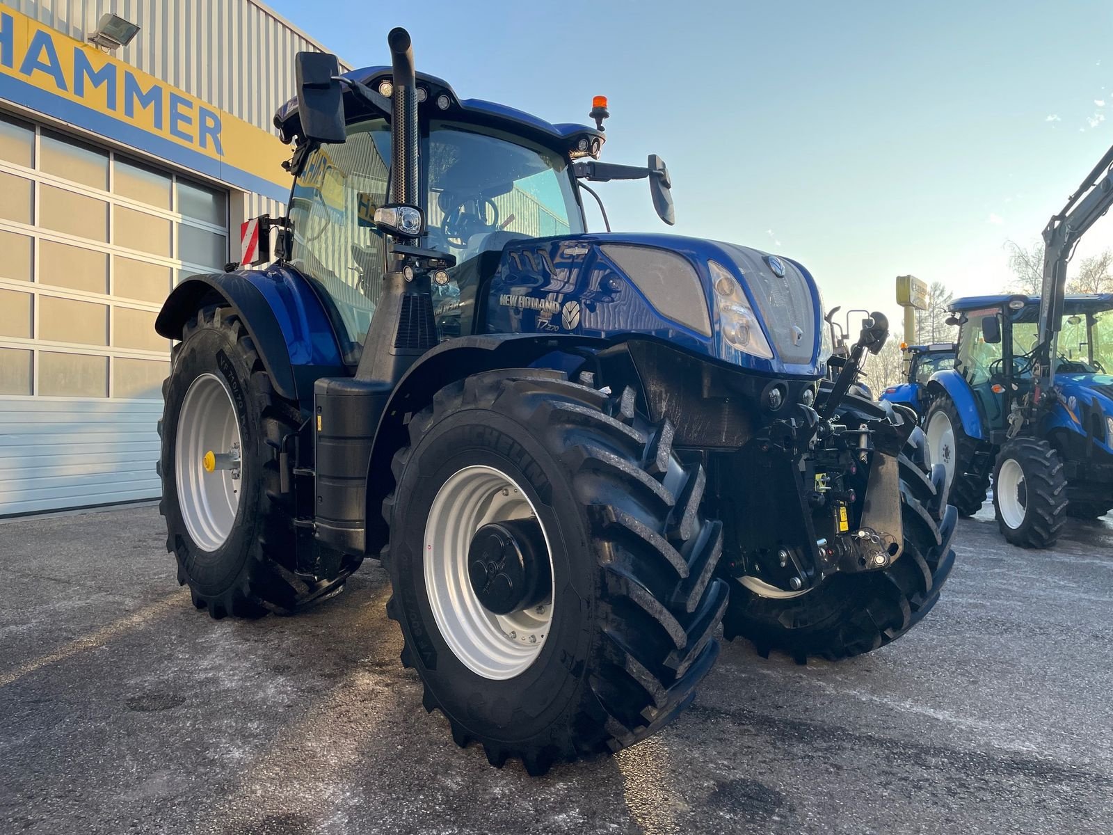 Traktor типа New Holland T7.270 PLM Auto Command, Gebrauchtmaschine в Burgkirchen (Фотография 6)