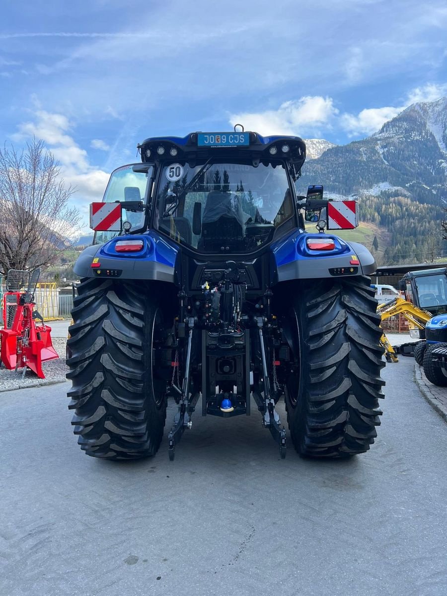 Traktor tip New Holland T7.270 PLM Auto Command, Gebrauchtmaschine in Burgkirchen (Poză 2)