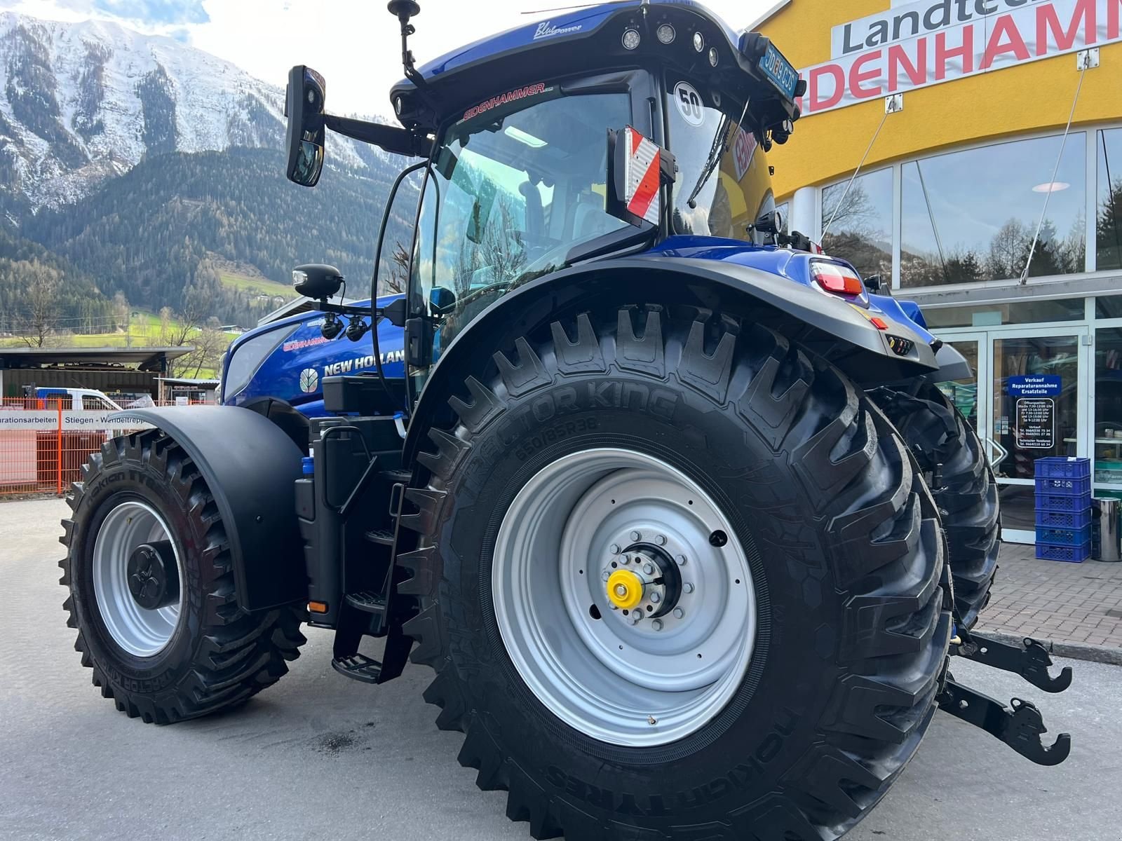 Traktor tip New Holland T7.270 PLM Auto Command, Gebrauchtmaschine in Burgkirchen (Poză 3)