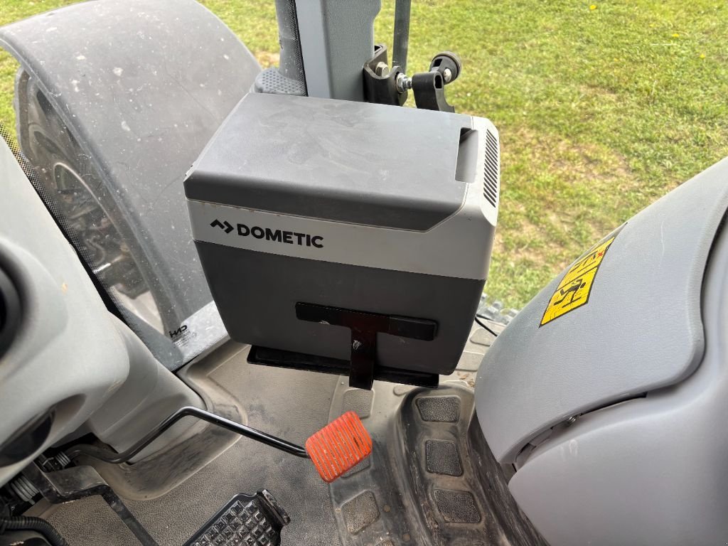 Traktor a típus New Holland T7.270 SW II, Gebrauchtmaschine ekkor: VERT TOULON (Kép 5)