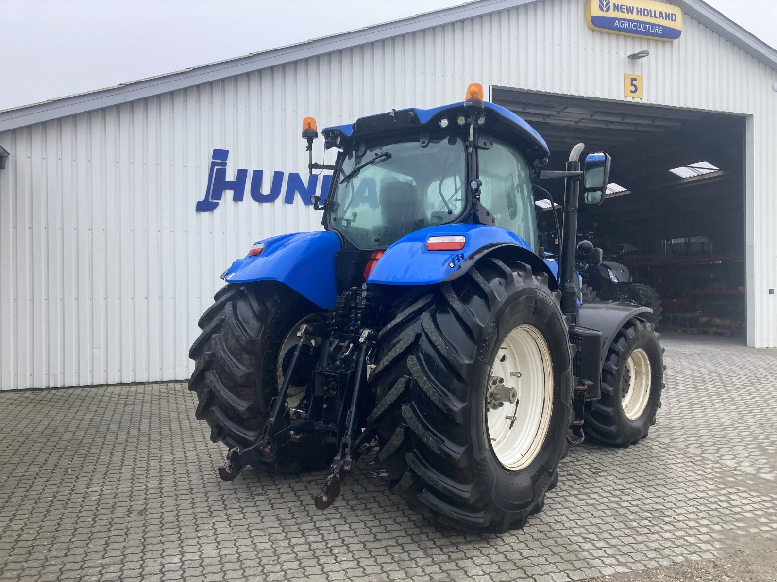 Traktor of the type New Holland T7.270AC MY 15, Gebrauchtmaschine in Thisted (Picture 2)