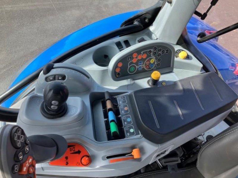 Traktor typu New Holland T7.270AC, Gebrauchtmaschine w Middelfart (Zdjęcie 10)