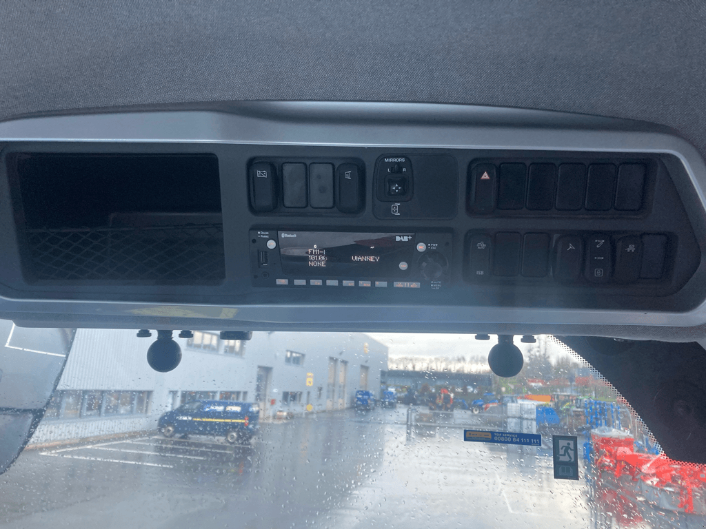 Traktor от тип New Holland T7.275 AC S5, Gebrauchtmaschine в CONDE SUR VIRE (Снимка 10)