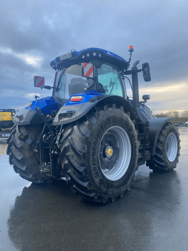 Traktor от тип New Holland T7.275 AC S5, Gebrauchtmaschine в CONDE SUR VIRE (Снимка 3)