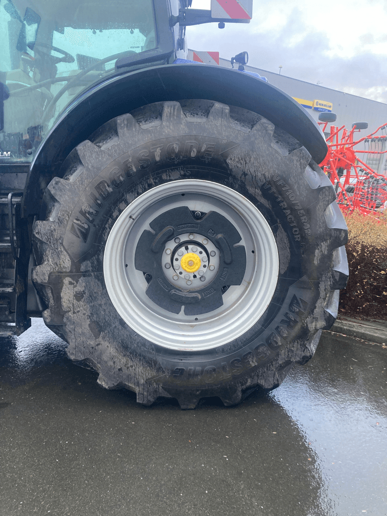 Traktor от тип New Holland T7.275 AC S5, Gebrauchtmaschine в CONDE SUR VIRE (Снимка 7)
