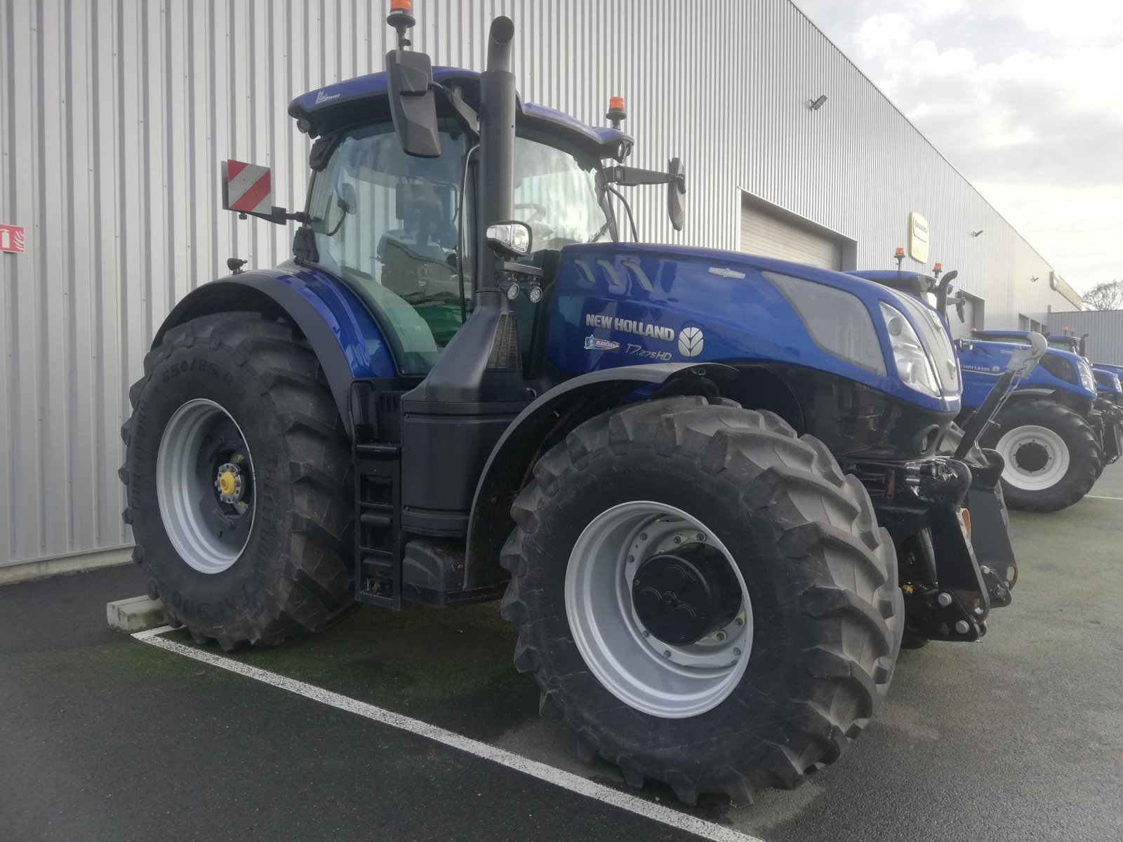 Traktor типа New Holland T7.275 AC S5, Gebrauchtmaschine в TREMEUR (Фотография 2)