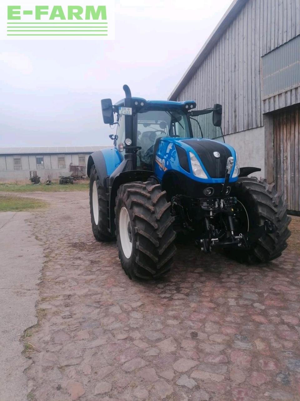 Traktor za tip New Holland T7.275 AC, Gebrauchtmaschine u Hamburg (Slika 1)