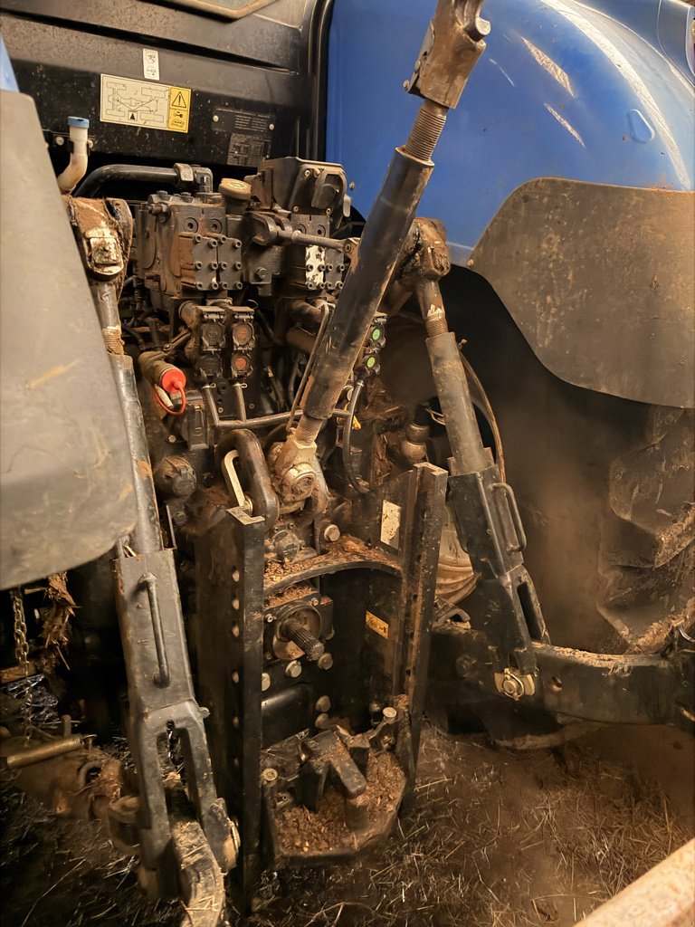 Traktor za tip New Holland T7.275 HD, Gebrauchtmaschine u LIMEY-REMENAUVILLE (Slika 9)