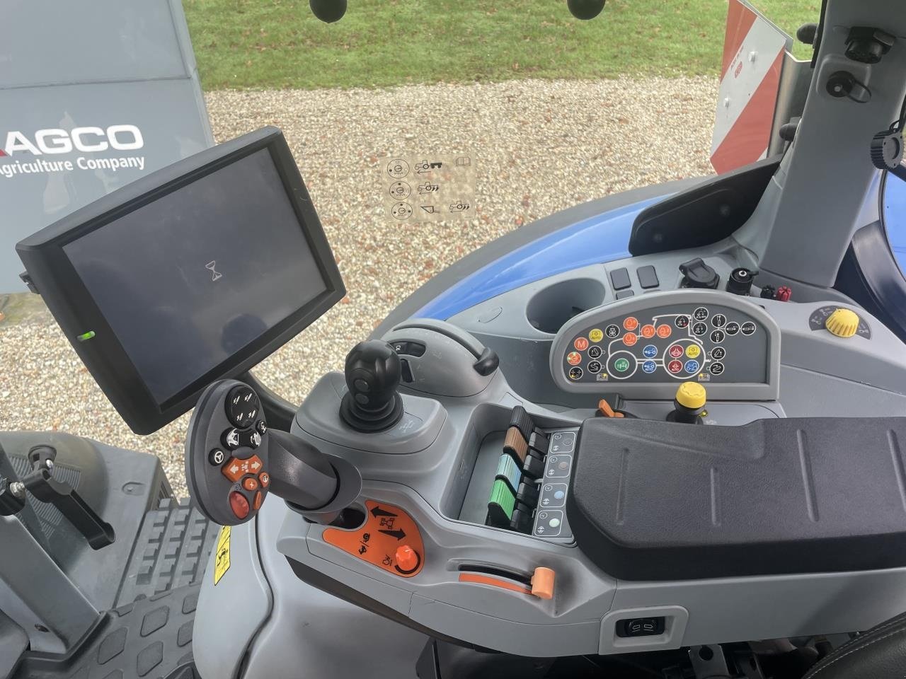 Traktor des Typs New Holland T7.290 AC, Gebrauchtmaschine in Grindsted (Bild 11)