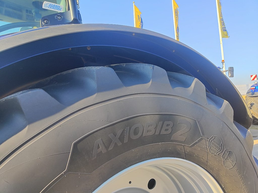 Traktor des Typs New Holland T7.290 HD, Gebrauchtmaschine in Chauvoncourt (Bild 5)