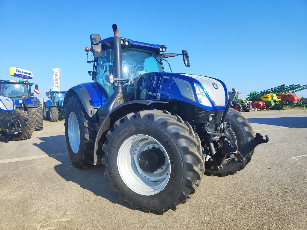 Traktor des Typs New Holland T7.290 HD, Gebrauchtmaschine in Chauvoncourt (Bild 2)