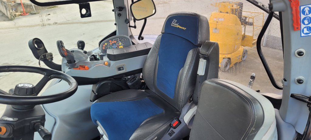 Traktor des Typs New Holland T7.290 HD, Gebrauchtmaschine in STENAY (Bild 11)