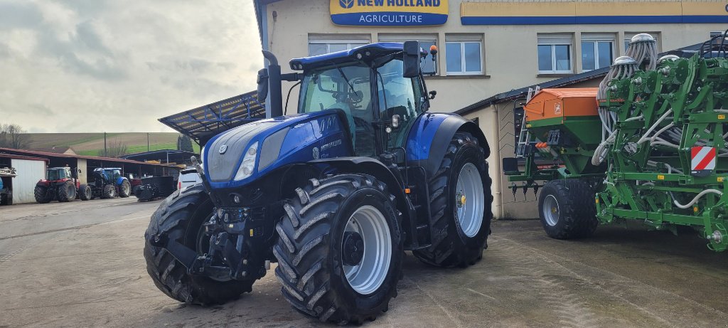 Traktor of the type New Holland T7.290 HD, Gebrauchtmaschine in Chauvoncourt (Picture 1)