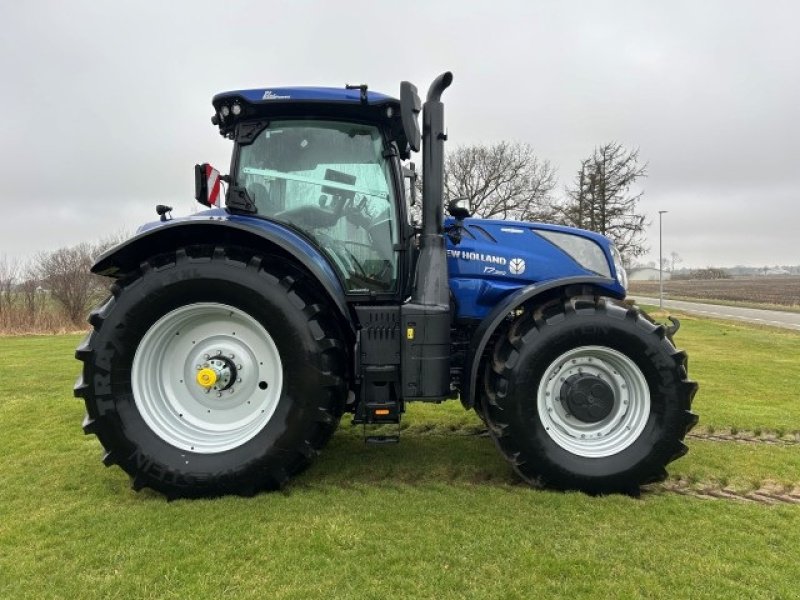 Traktor typu New Holland T7.300 AC BLUE POWER, Gebrauchtmaschine v Rødding (Obrázek 3)