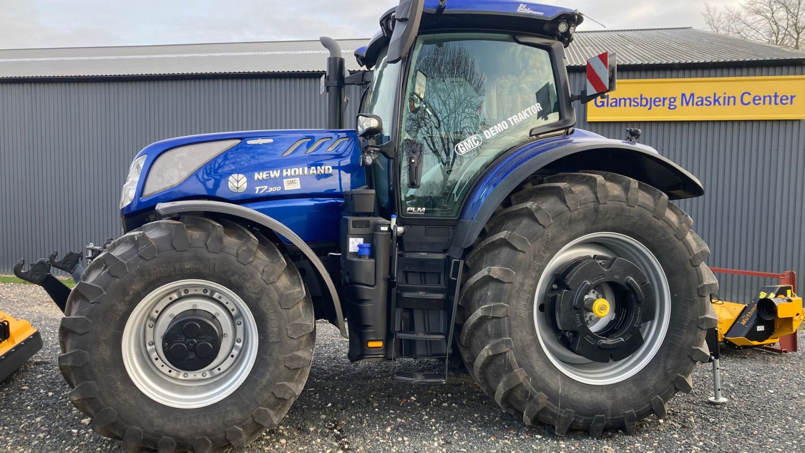 Traktor a típus New Holland T7.300 AC New Gen Billig finansiering kun 13.995,-kr /måned, Gebrauchtmaschine ekkor: Glamsbjerg (Kép 1)