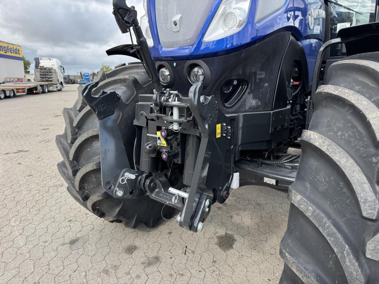 Traktor типа New Holland T7.300 AC NEW GEN, Gebrauchtmaschine в Hadsten (Фотография 3)