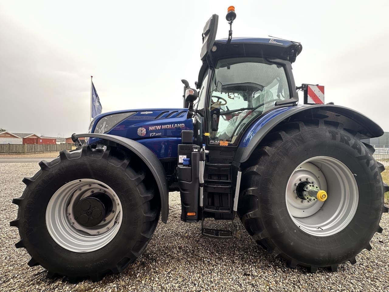 Traktor of the type New Holland T7.300 AC NEW GEN, Gebrauchtmaschine in Skjern (Picture 4)