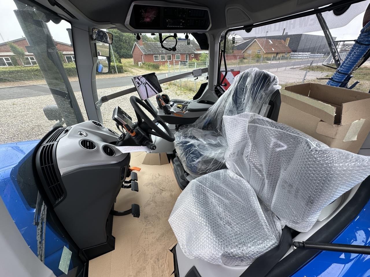 Traktor типа New Holland T7.300 AC NEW GEN, Gebrauchtmaschine в Skjern (Фотография 7)