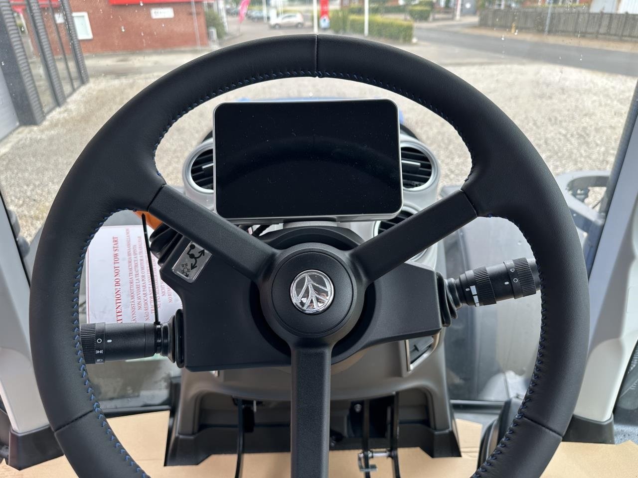 Traktor типа New Holland T7.300 AC NEW GEN, Gebrauchtmaschine в Skjern (Фотография 9)