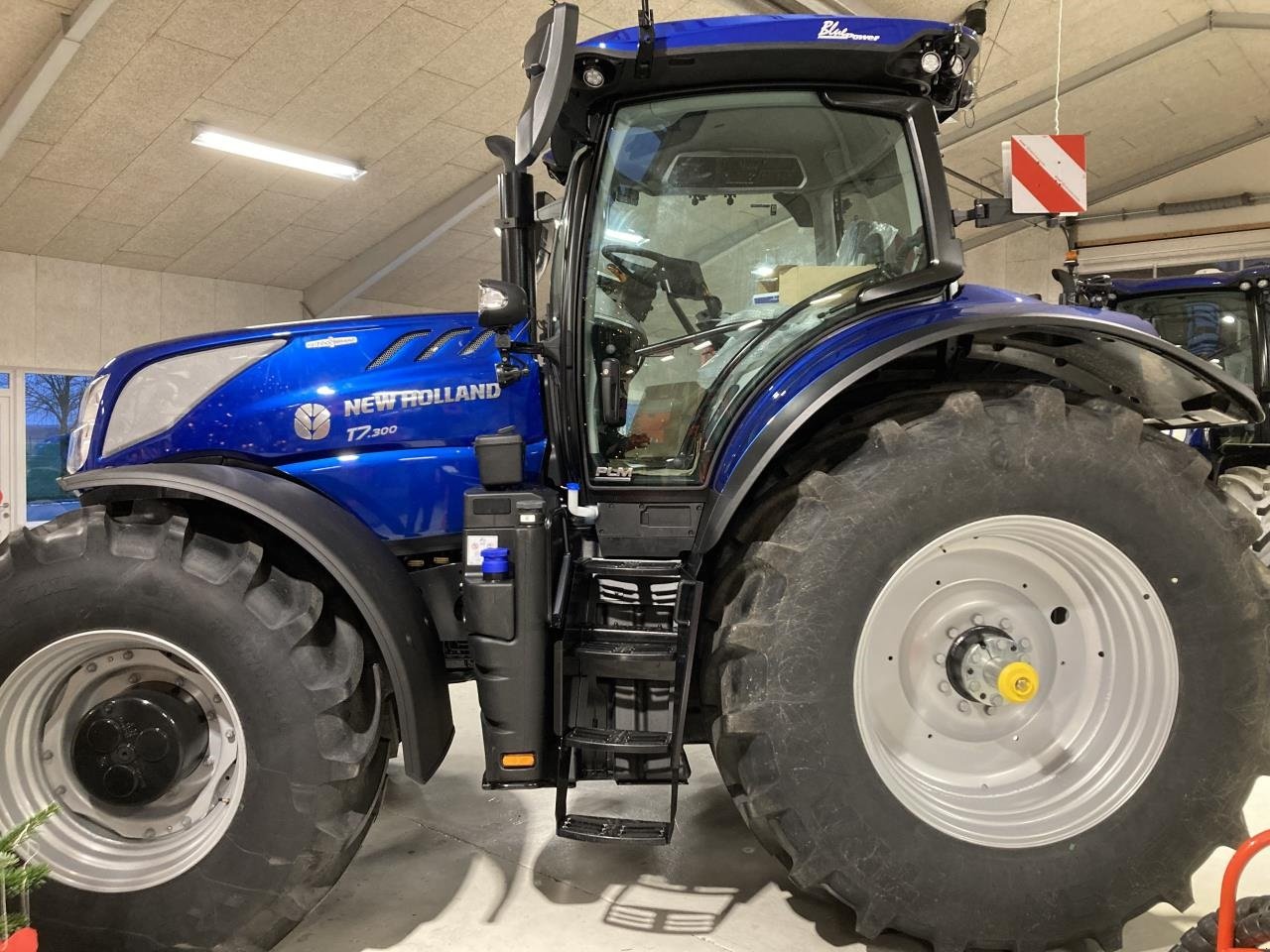 Traktor des Typs New Holland T7.300 AC New Gen, Gebrauchtmaschine in Herning (Bild 2)
