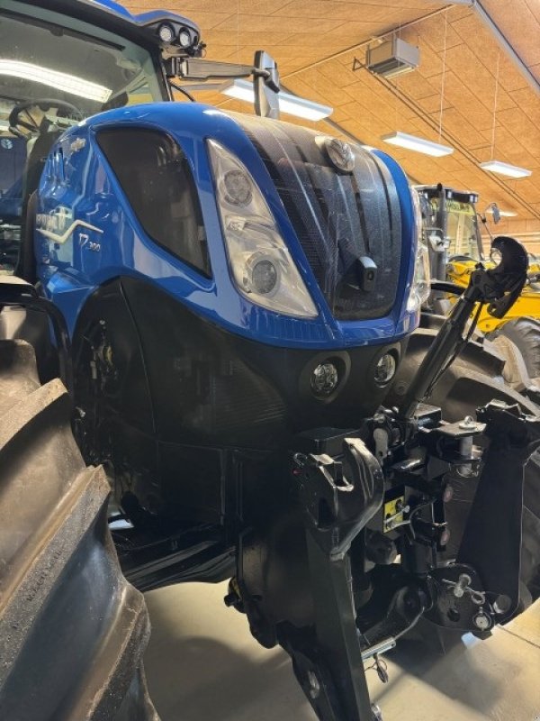 Traktor του τύπου New Holland T7.300 AC New Gen, Gebrauchtmaschine σε Brønderslev (Φωτογραφία 2)