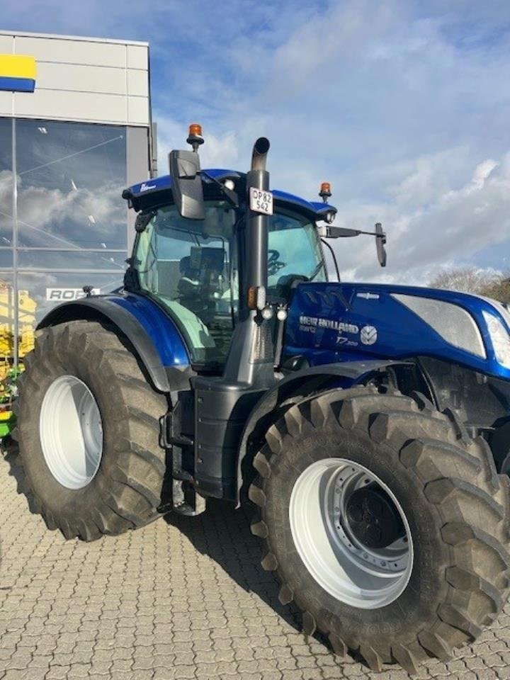 Traktor типа New Holland T7.300 Auto Command, Gebrauchtmaschine в Maribo (Фотография 4)