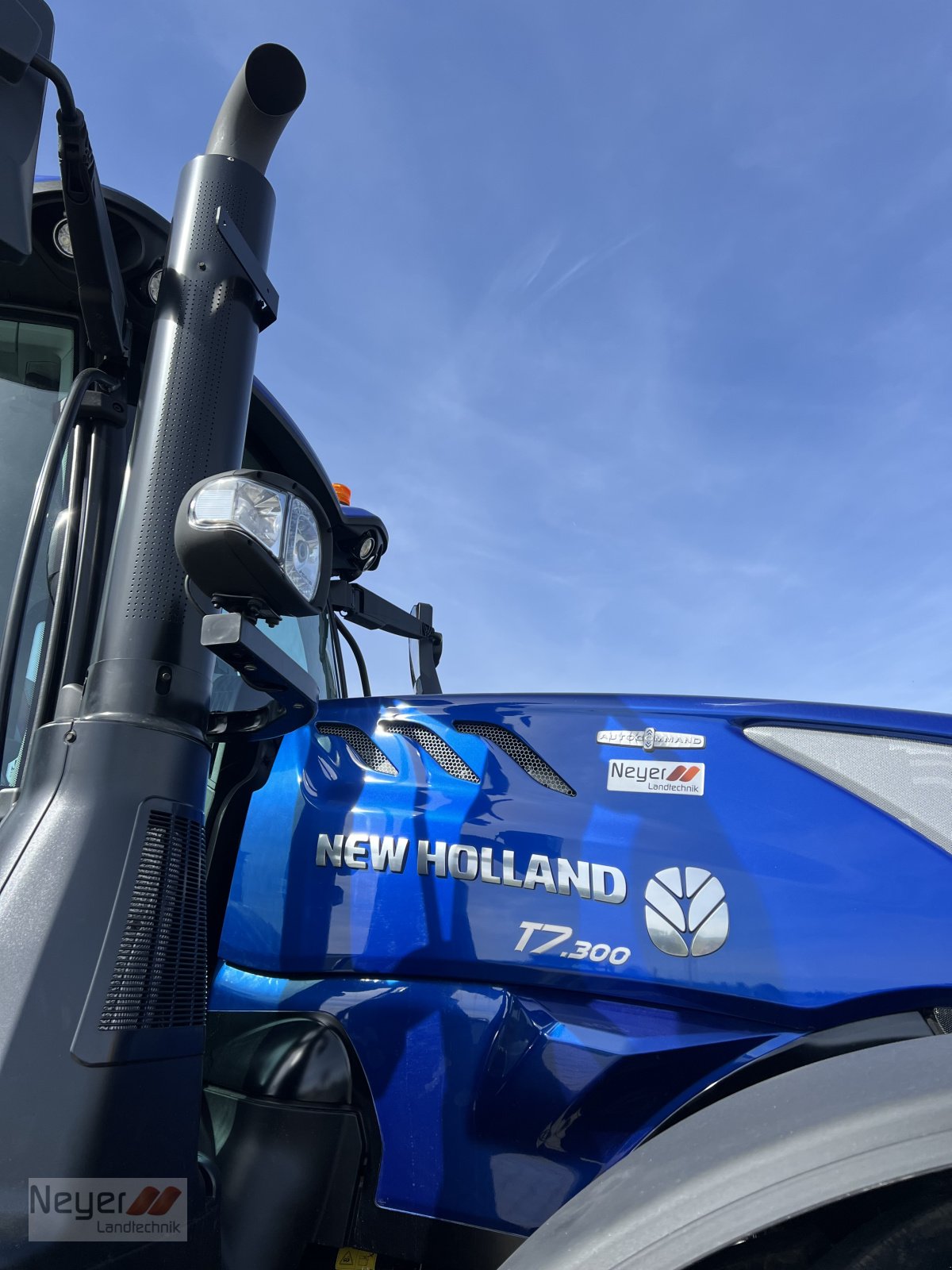 Traktor des Typs New Holland T7.300 BLUE POWER *Aktionsangebot*, Neumaschine in Bad Waldsee Mennisweiler (Bild 4)