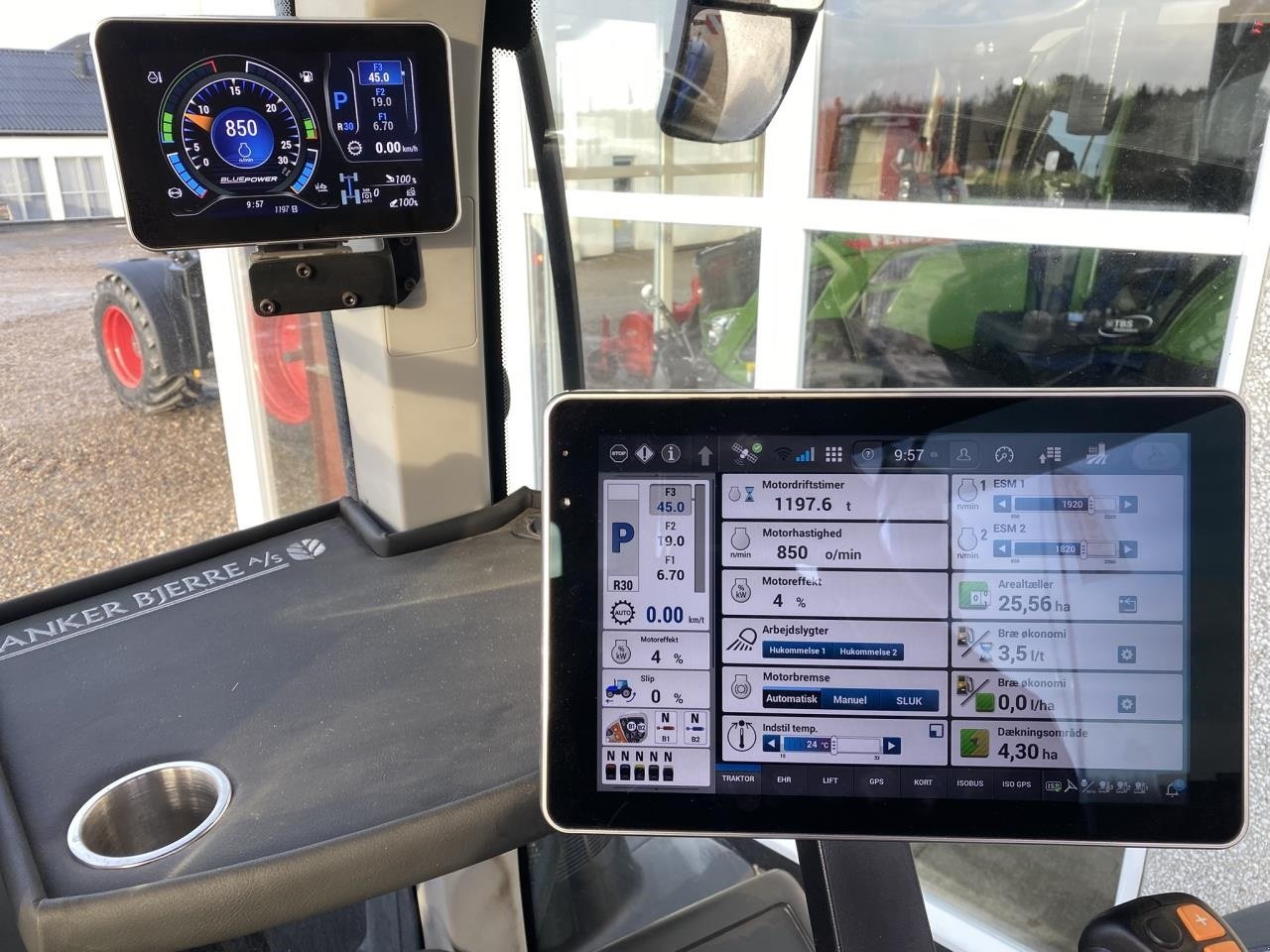 Traktor za tip New Holland T7.300 BLUEPOWER, Gebrauchtmaschine u Holstebro (Slika 4)