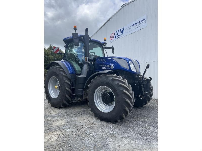 Traktor des Typs New Holland T7300AC, Gebrauchtmaschine in CHATEAUBRIANT CEDEX (Bild 2)