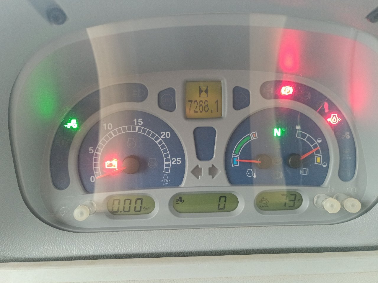 Traktor типа New Holland T7.315 AC, Gebrauchtmaschine в Chauvoncourt (Фотография 5)