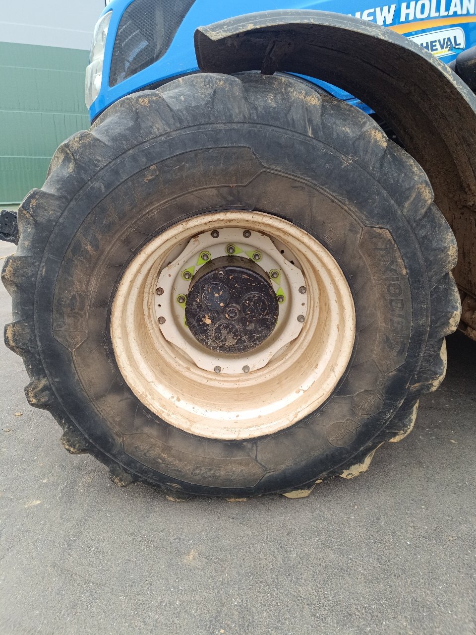 Traktor типа New Holland T7.315 AC, Gebrauchtmaschine в Chauvoncourt (Фотография 11)