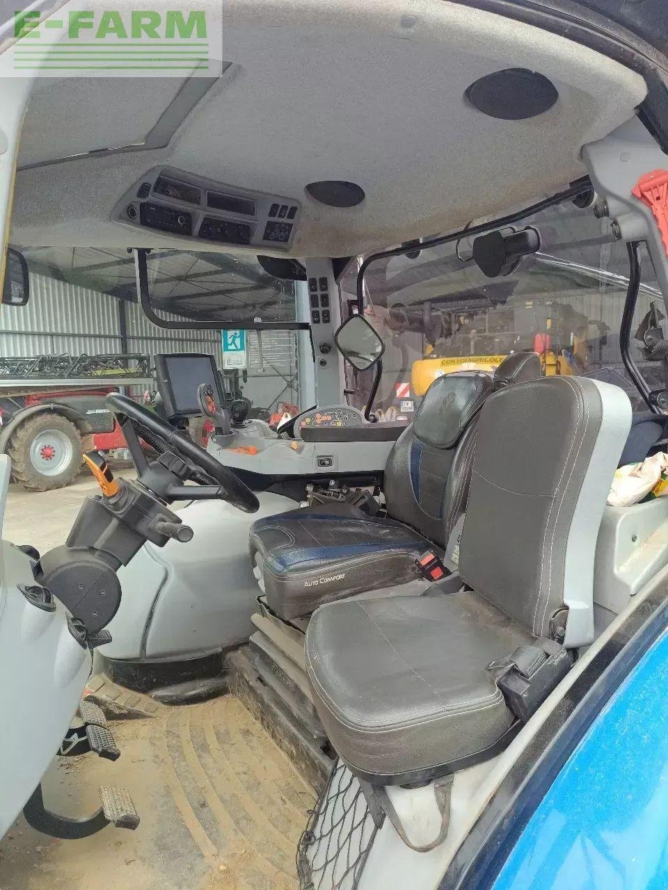 Traktor typu New Holland t7.315 ac, Gebrauchtmaschine v CHAUVONCOURT (Obrázek 8)