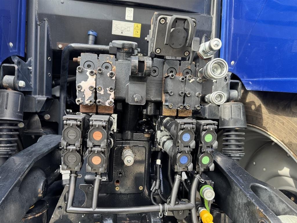 Traktor del tipo New Holland T7.315 Auto Command, Gebrauchtmaschine In Hadsten (Immagine 15)