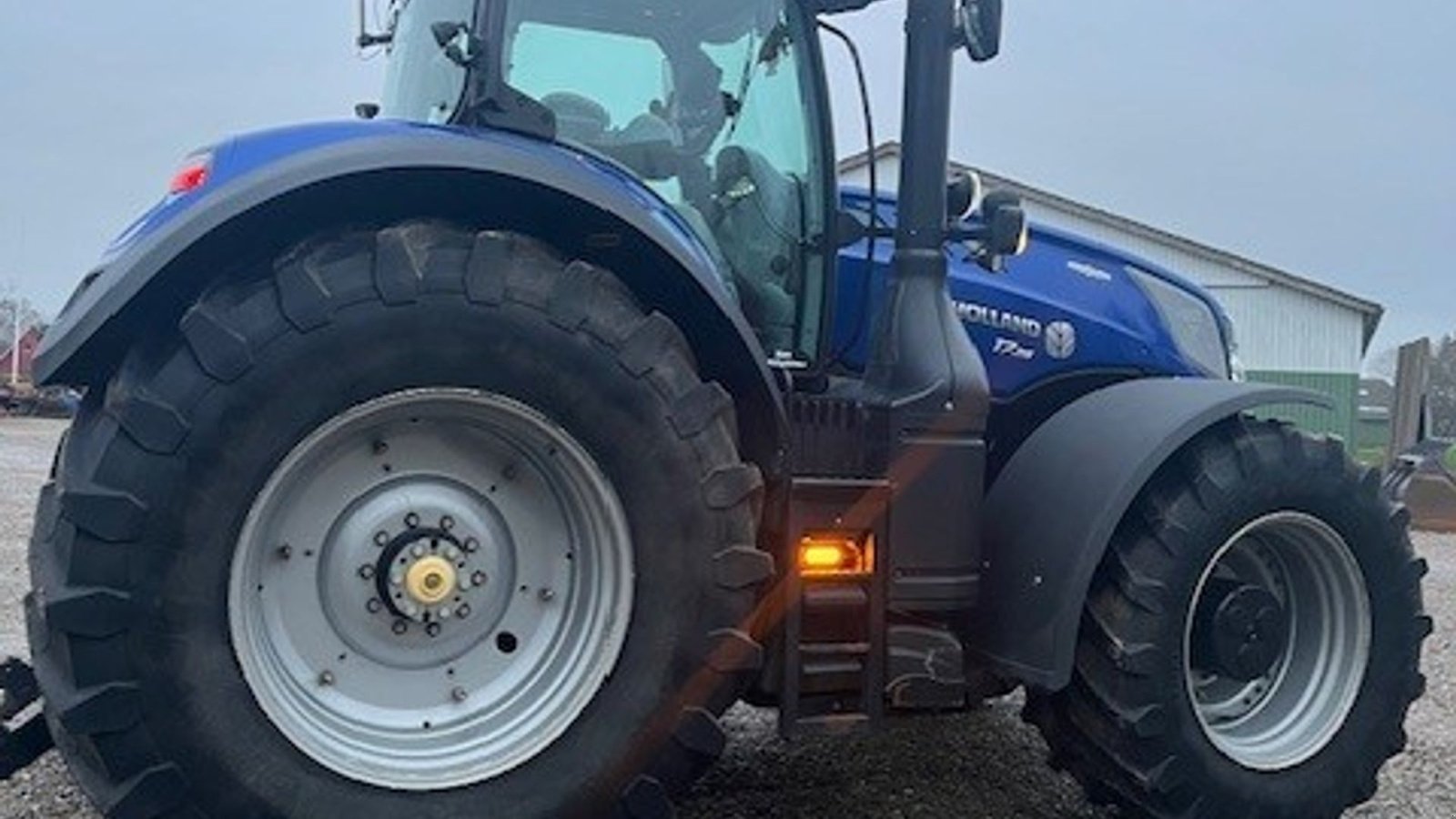 Traktor типа New Holland T7.315 BluePower med frontlift og frontPTO samt centralsmørring., Gebrauchtmaschine в Lintrup (Фотография 5)