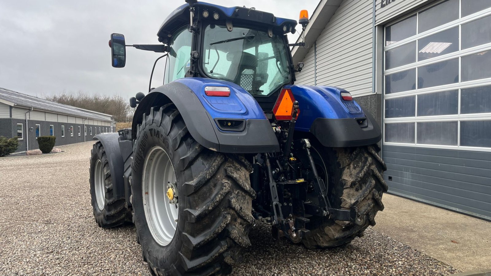 Traktor des Typs New Holland T7.315 BluePower med frontlift og frontpto, Gebrauchtmaschine in Lintrup (Bild 15)