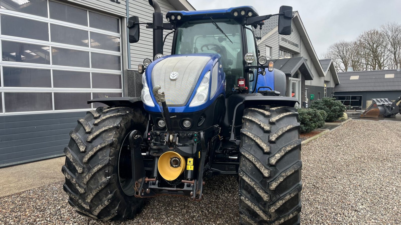 Traktor des Typs New Holland T7.315 BluePower med frontlift og frontpto, Gebrauchtmaschine in Lintrup (Bild 13)
