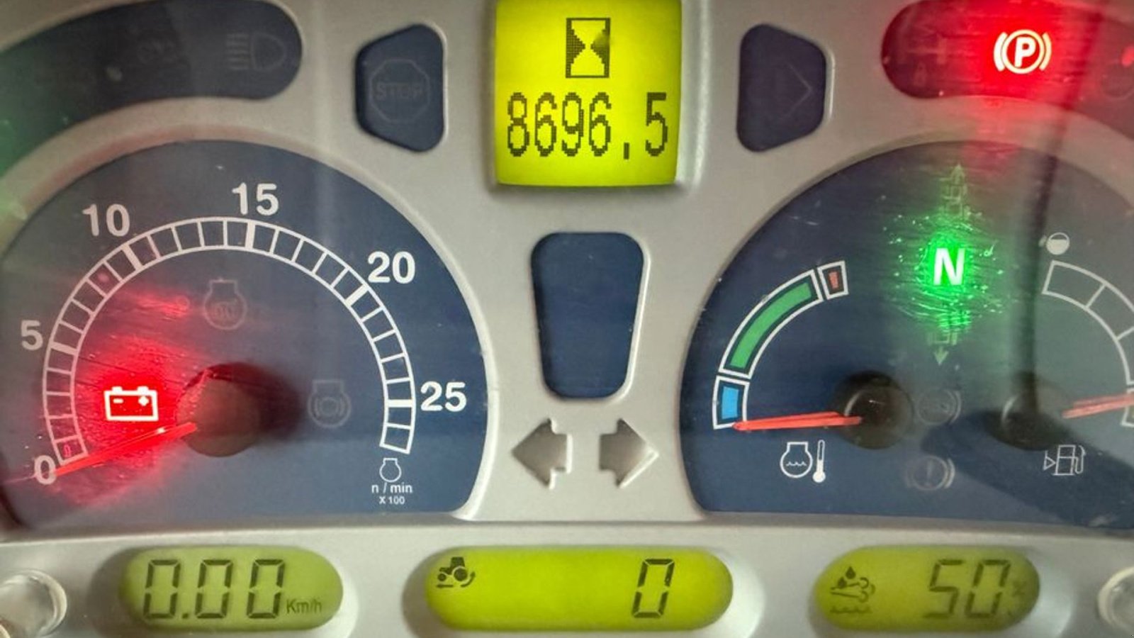 Traktor des Typs New Holland T7.315 HD BluePower, Gebrauchtmaschine in Gjerlev J. (Bild 19)