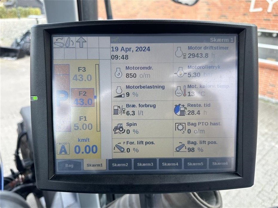 Traktor van het type New Holland T7.315 HD BluePower, Gebrauchtmaschine in Gjerlev J. (Foto 17)