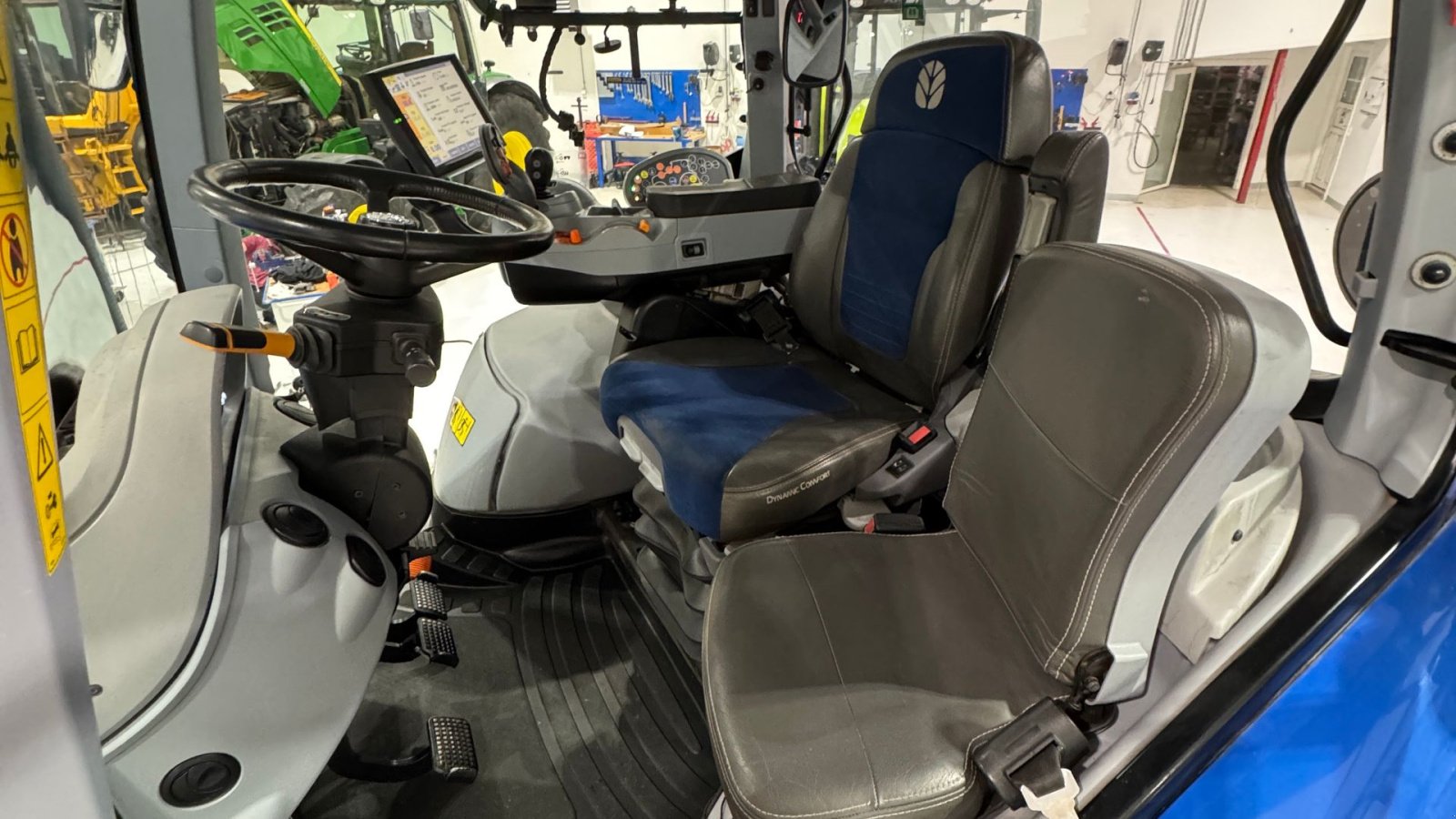 Traktor tipa New Holland T7.315 HD KUN 4500 TIMER OG FRONT PTO!, Gebrauchtmaschine u Nørager (Slika 19)