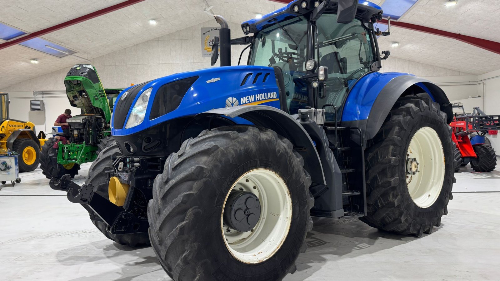 Traktor tipa New Holland T7.315 HD KUN 4500 TIMER OG FRONT PTO!, Gebrauchtmaschine u Nørager (Slika 1)