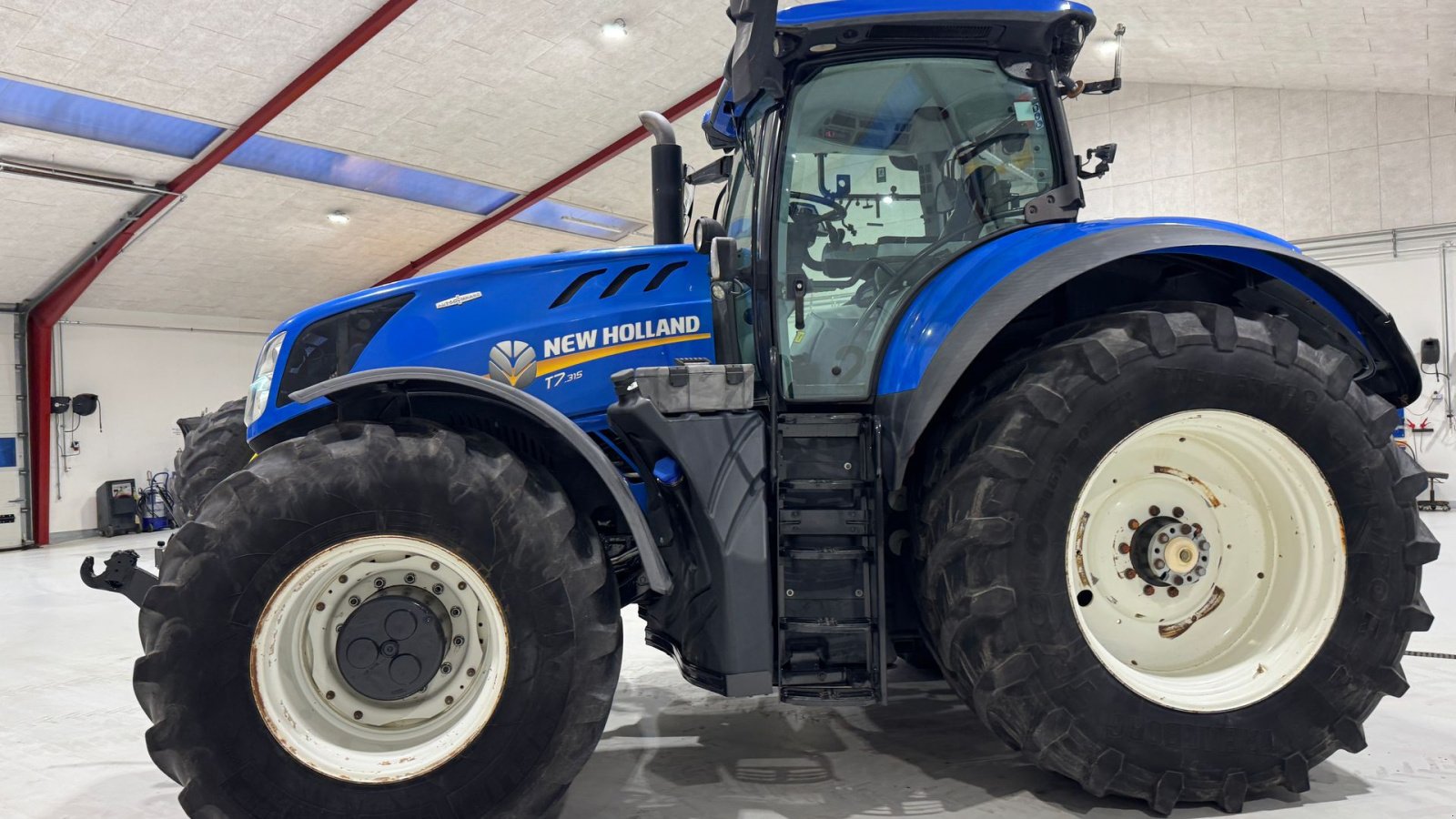 Traktor tipa New Holland T7.315 HD KUN 4500 TIMER OG FRONT PTO!, Gebrauchtmaschine u Nørager (Slika 3)