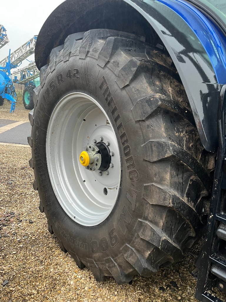 Traktor des Typs New Holland T7.315 HD PLM, Gebrauchtmaschine in VERT TOULON (Bild 3)