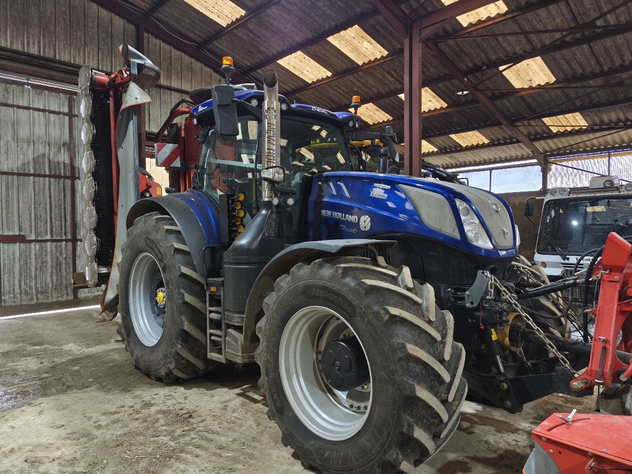 Traktor типа New Holland T7.315 HD, Gebrauchtmaschine в Gondrecourt-le-Château (Фотография 1)