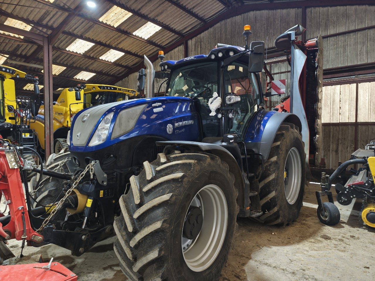 Traktor типа New Holland T7.315 HD, Gebrauchtmaschine в Gondrecourt-le-Château (Фотография 2)